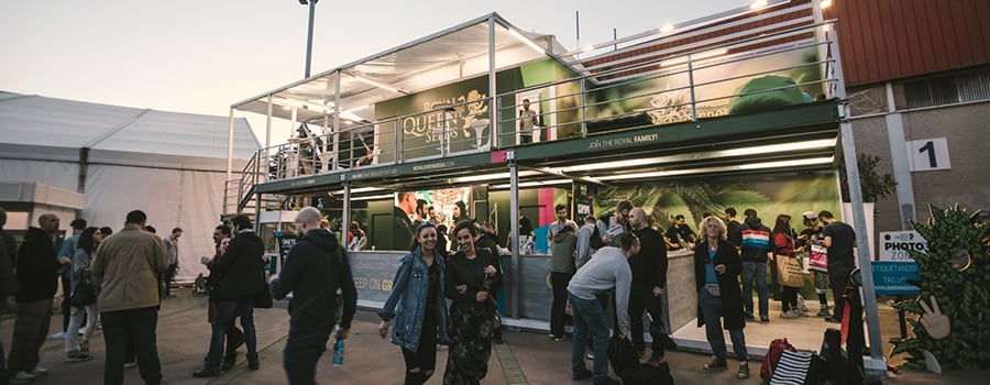 VENNER, FANS, OG CANNABIS-BERØMTHEDER PÅ SPANNABIS 2019